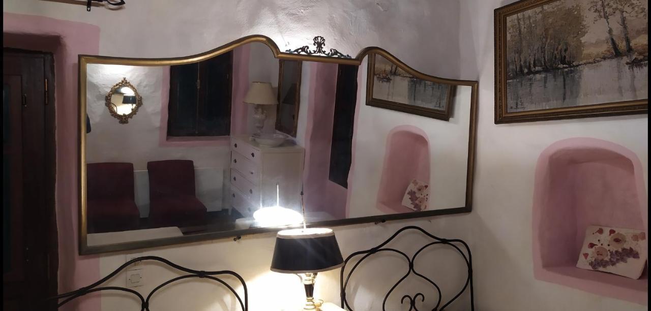 Villa Via Savoia Gourna Esterno foto