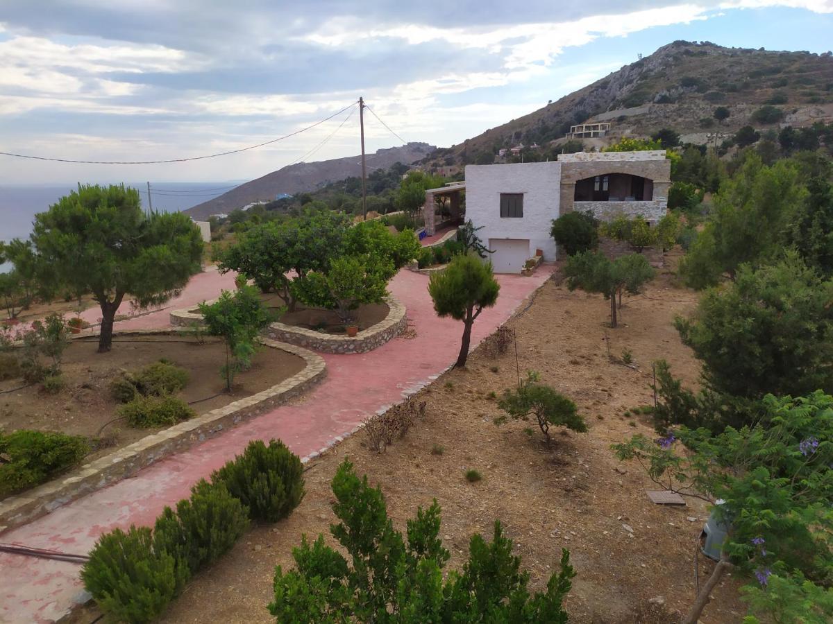 Villa Via Savoia Gourna Esterno foto