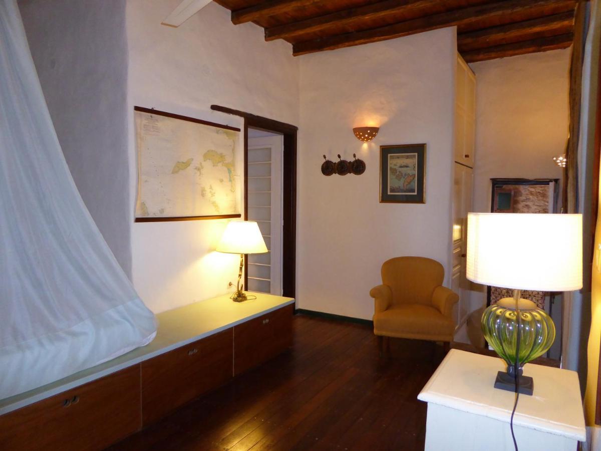 Villa Via Savoia Gourna Esterno foto